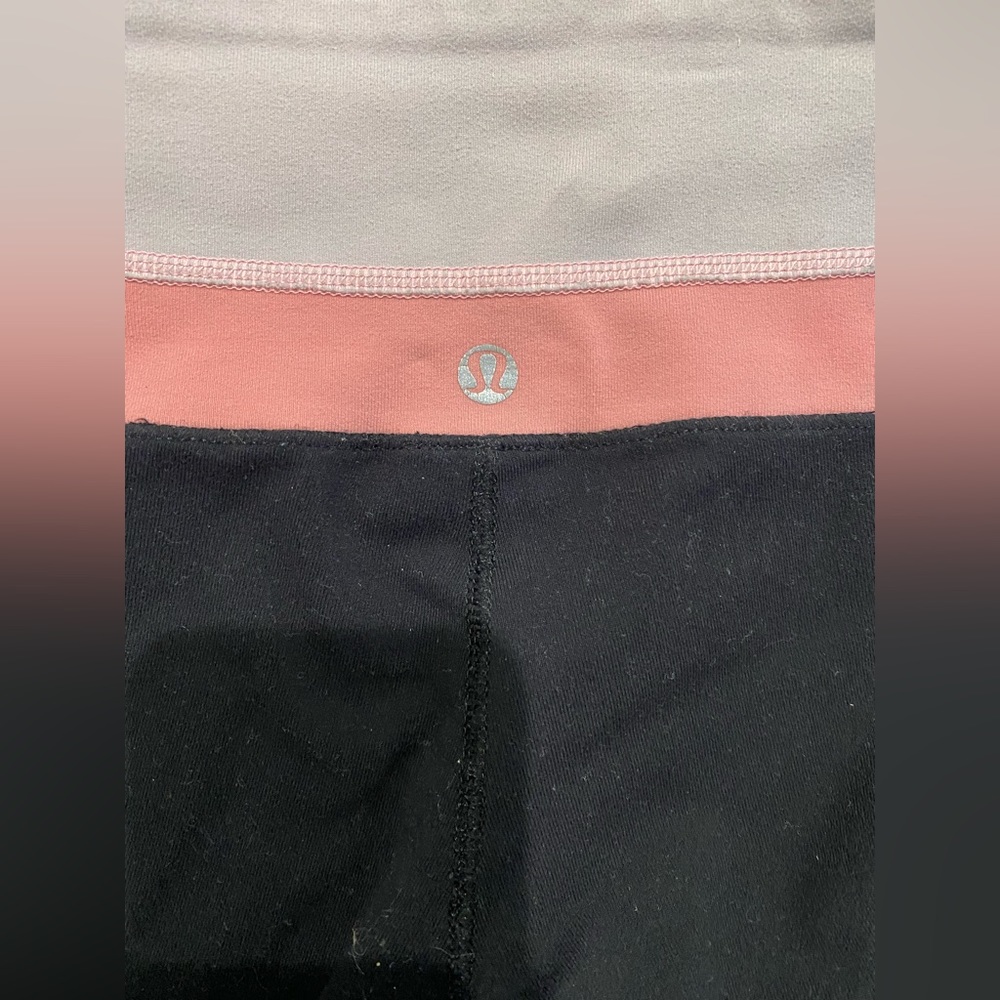 6 pairs of leggings (4 Lululemon, 1 Alo, 1 Gymshark) - sold together - Picture 14 of 16